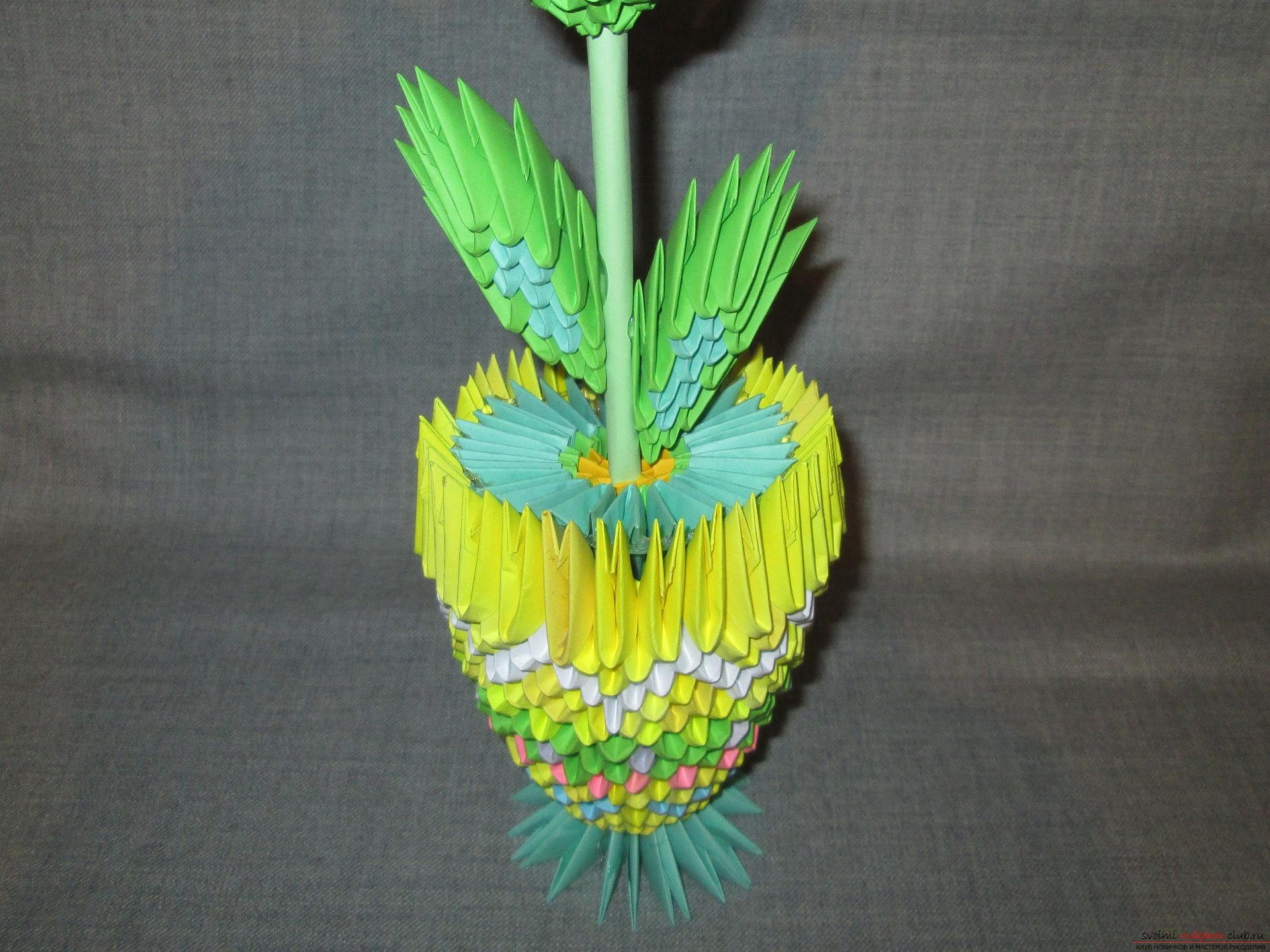 Модульное оригами ваза с цветами станет отличным подарком на 8 Марта, сделанным своими руками.. Фото №22